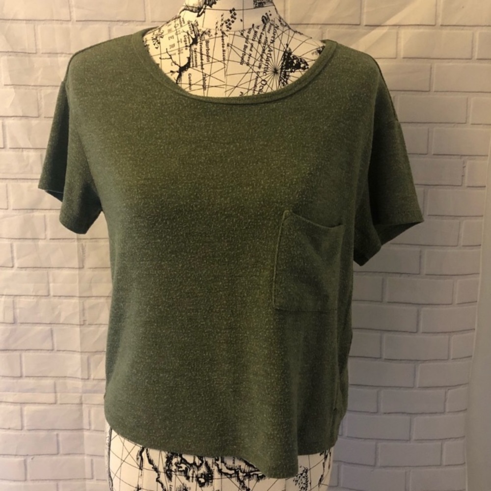 American Eagle soft & sexy plush tee